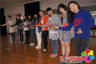 金达莱礼仪服务队 图洽会上的亮丽风景线